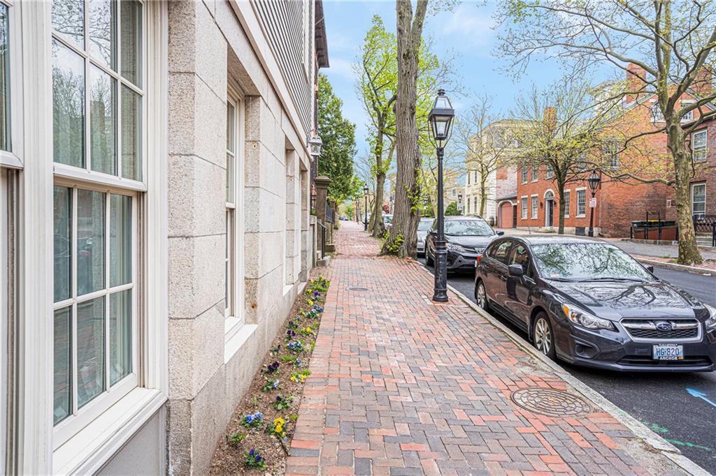 277 Benefit St Unit 1, Providence, RI 02903 Condo for Rent in