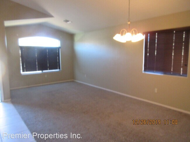 Building Photo - 3 br, 2 bath House - 13921 S Camino El Bec...