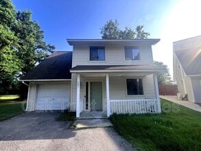 Building Photo - 107 Willow Ct