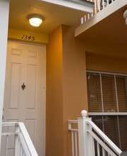 Building Photo - 1345 SW 4th Ct