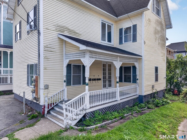Building Photo - 111 Laurel Hill Ave