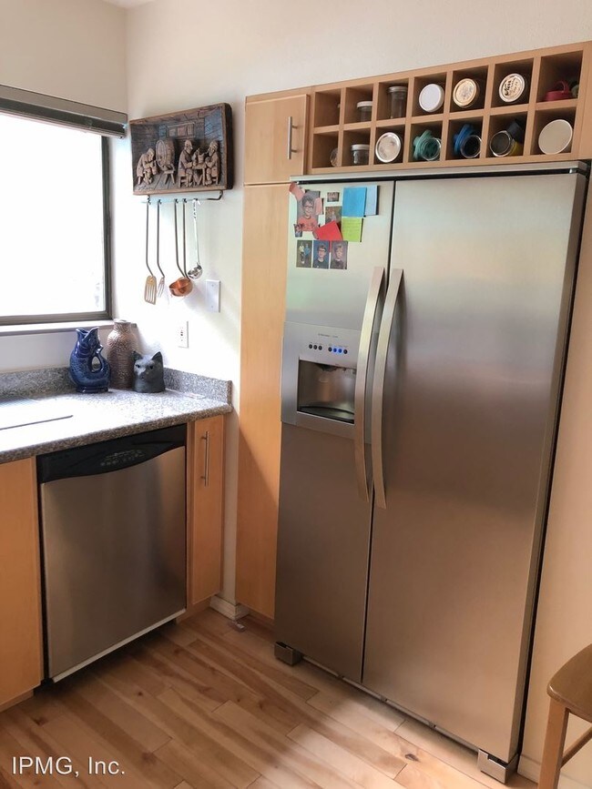 Foto del edificio - 2 br, 1.5 bath House - 980 Lincoln Street