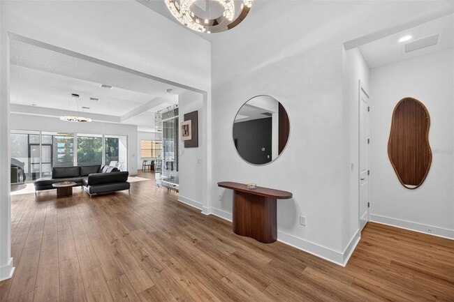 Foto del edificio - 8225 Golden Bch Ct