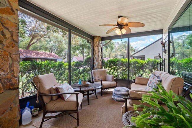 Foto del edificio - 2123 Sea Pines Ct