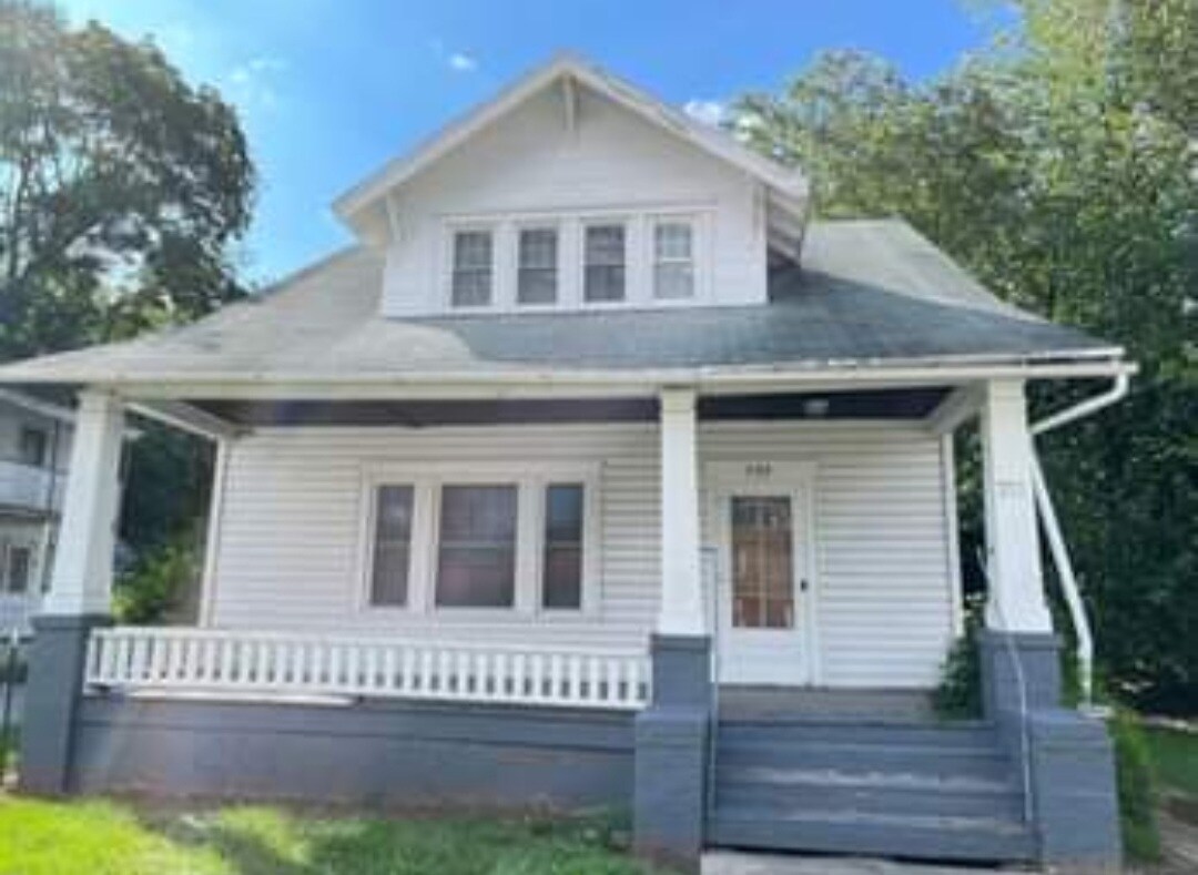 Foto principal - 733 Virginia Ave
