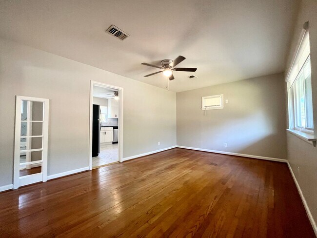 Foto del edificio - Perfect 2 Bed 1 Bath Home