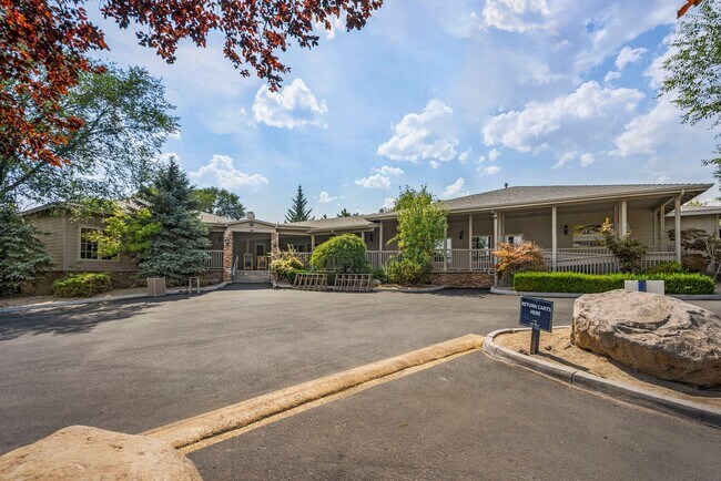 Foto del edificio - Custom Home in Fieldcreek
