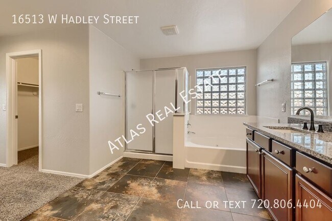 Building Photo - Immaculate 6 Bedroom 3 Bathroom Home In Go...