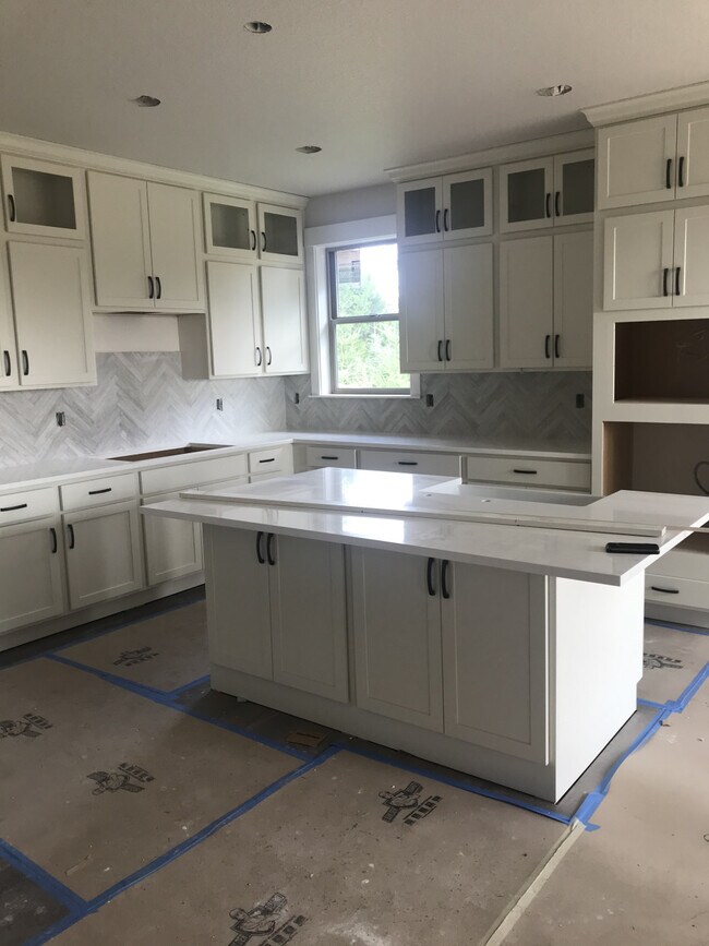Building Photo - Orchard Grove