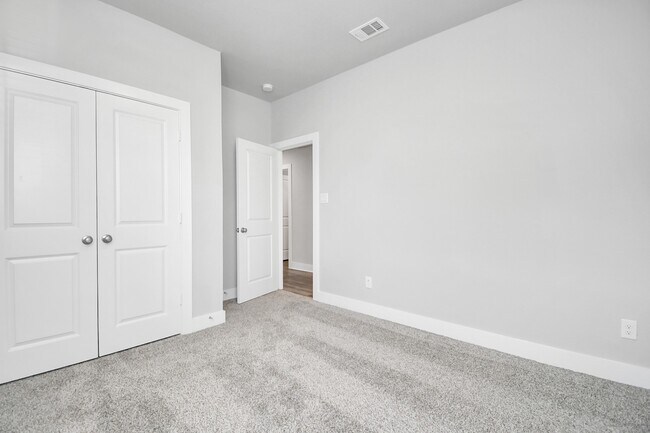 Foto del edificio - 21047 Bay Vlg Dr