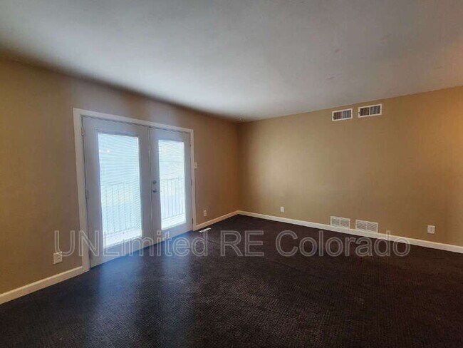 Foto del edificio - 6650 E Arizona Ave