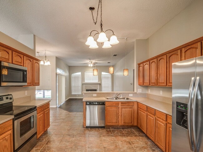Building Photo - 412 Sparrow Branch Cir