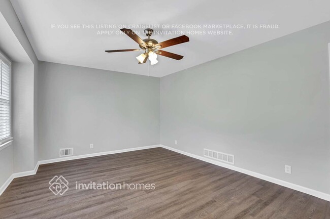 Building Photo - 919 Magna Carta Dr NW