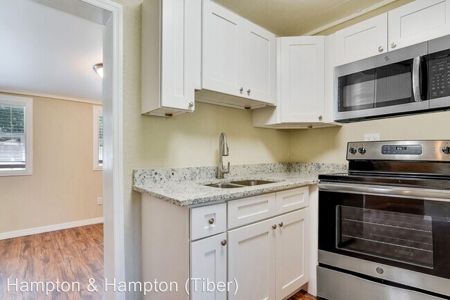 Building Photo - 4 br, 1 bath House - 303 JOSEPHINE AVE