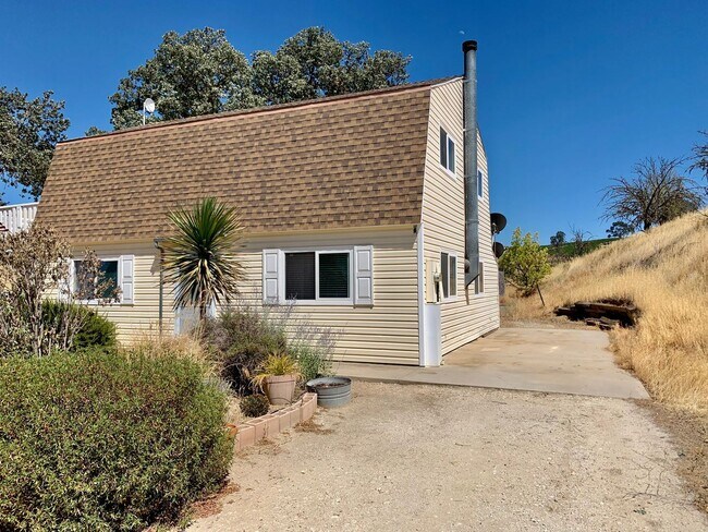 Building Photo - 3 br, 2.5 bath House - 8815 Union Rd