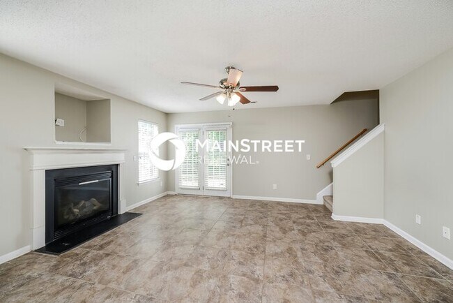Foto del edificio - 3 Bedroom Pet-Friendly Home in High Point, NC with Main Street Renewal