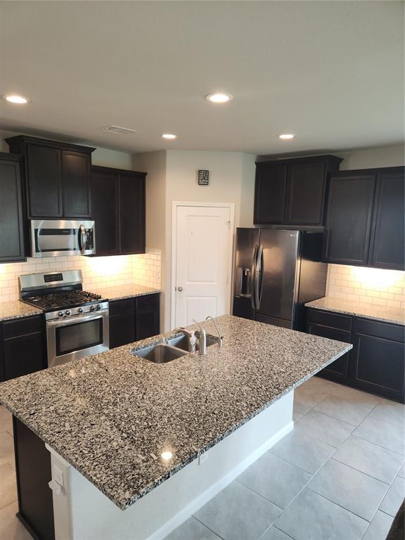 Building Photo - 2503 Kaman Ln