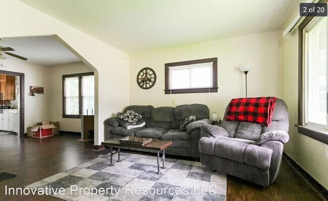 Building Photo - 2 br, 1 bath House - 1016 W Marsh