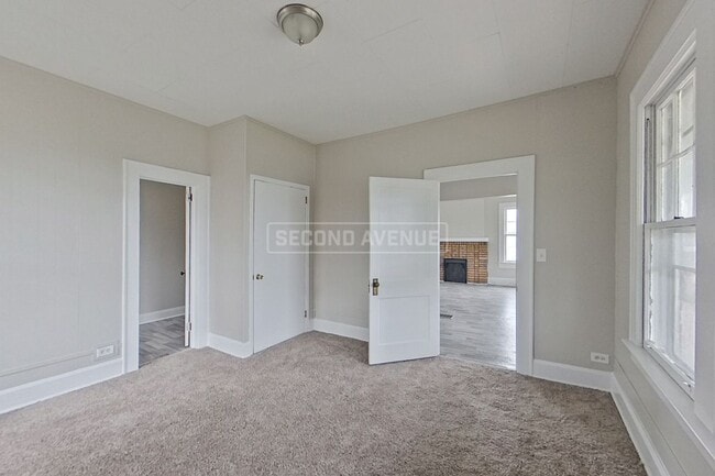 Foto del edificio - 3311 Bonds Ave