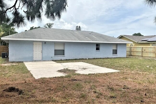 Photo - 2760 Central Ave (Saint Petersburg, FL) House