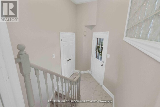 Building Photo - 47 Holly Meadow Rd
