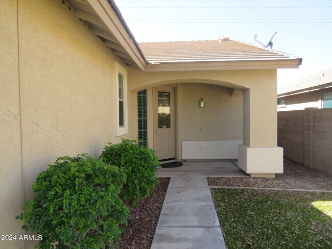 Building Photo - 20442 N 90th Ln