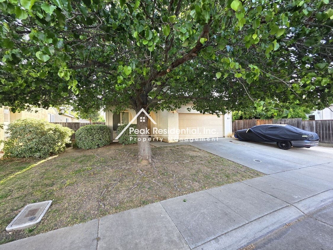 Building Photo - 9783 Cervelli Way