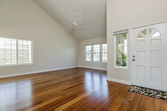 Building Photo - 2692 Amber Dr