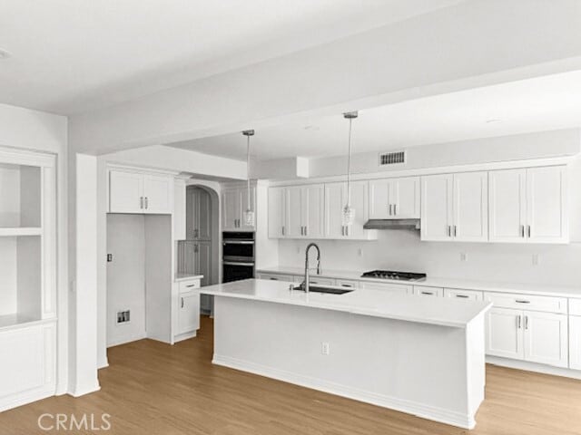 Building Photo - 1320 Sun Dial Dr