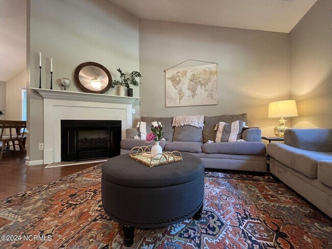 Foto del edificio - 2400 Longleaf Dr SW