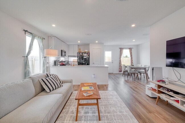 Foto del edificio - 2700 Schwartz Ln