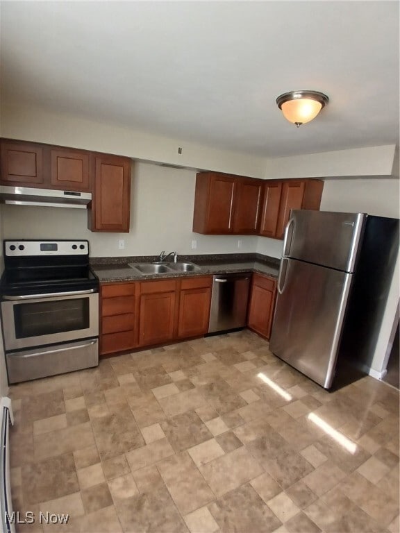 Building Photo - 909 Cook Ave