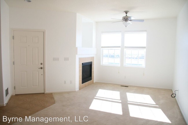 Building Photo - 2 br, 2.5 bath House - 8726 Quinn Pt
