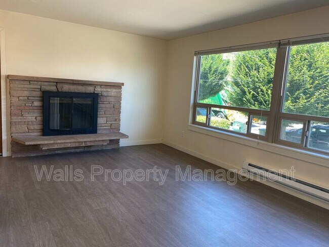 Building Photo - 1419 NW 61st St
