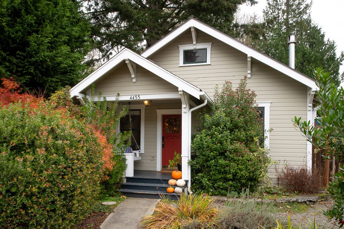 Primary Photo - 4455 Brygger Dr W