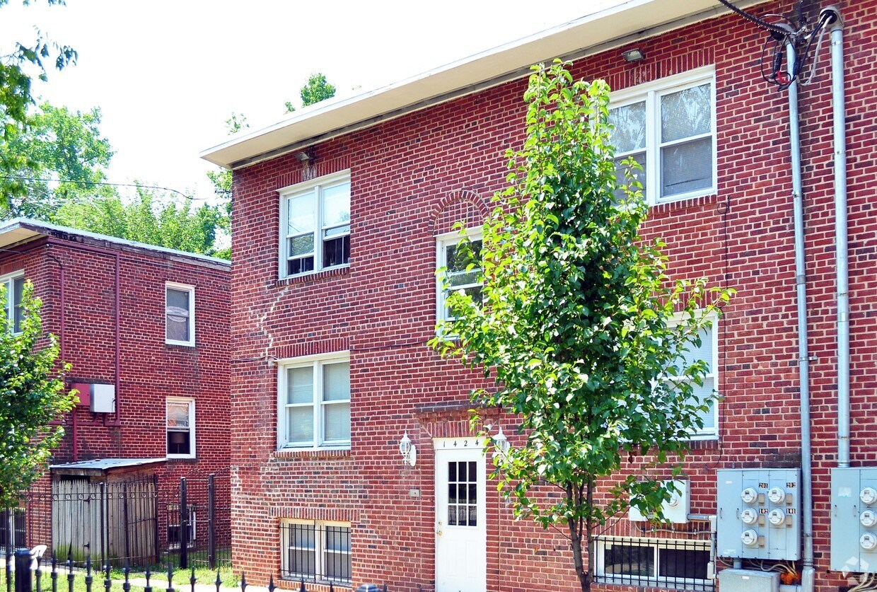 1424 Eastern Ave NE, Washington, DC 20019 Apartments in Washington