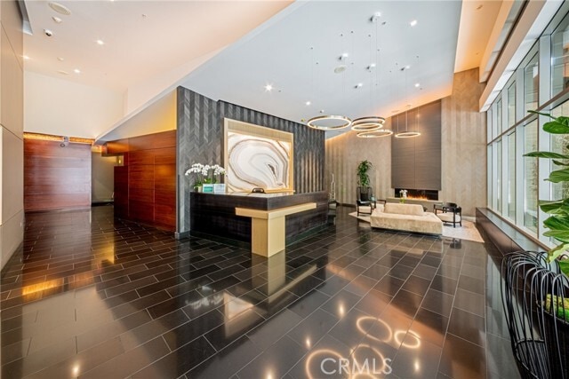 Foto del edificio - 1155 S Grand Ave