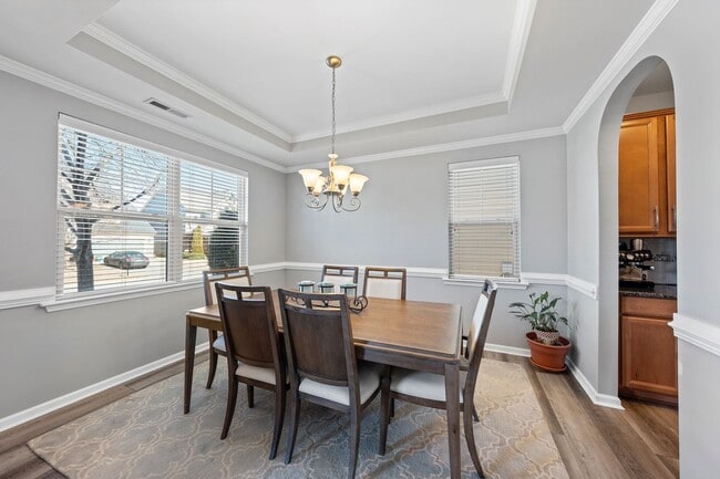 Building Photo - Stunning Apex Home with First-Floor Privat...
