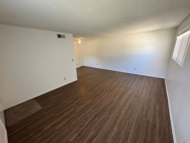 Foto del edificio - Coastal Living in Port Hueneme – 2 Bedroom...