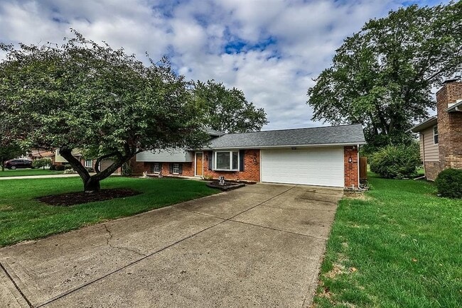 Foto del edificio - 5938 Fairdale Dr