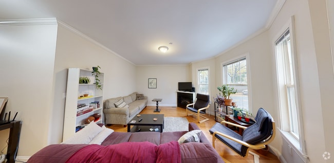 Building Photo - 16 Marney St