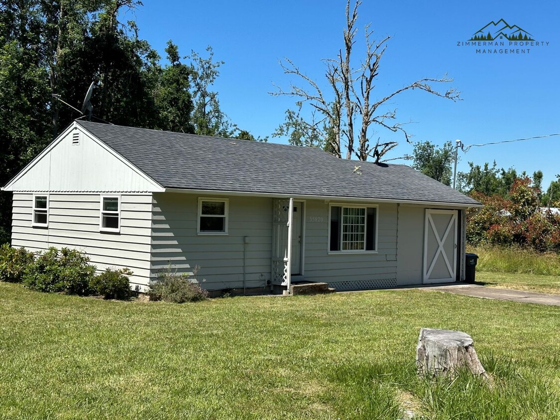 Primary Photo - 2 Bedroom Home On Property In Creswell