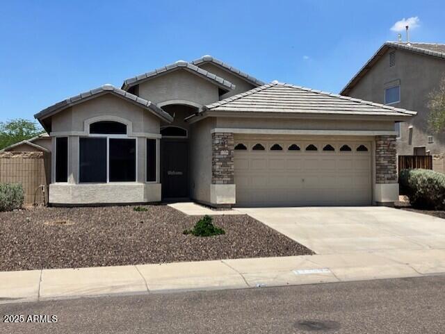 Foto principal - 11586 W Jackson St