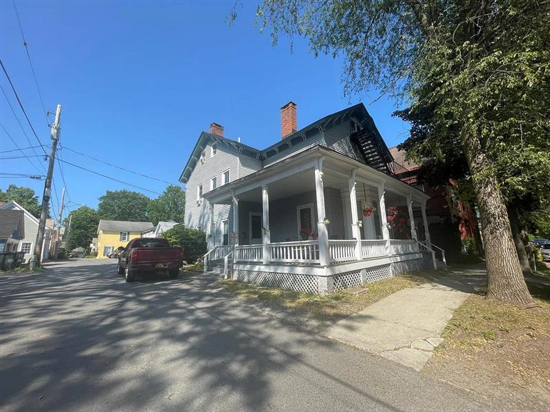 107 Caroline St, Saratoga Springs, NY 12866 House Rental in Saratoga