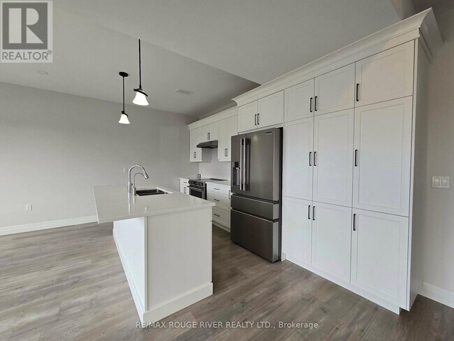 Building Photo - 64 Barley Trail