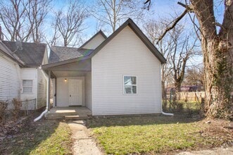 Building Photo - 1149 W 28th St