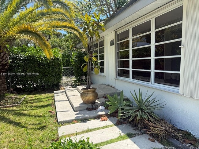 Foto del edificio - 9040 SW 156th St