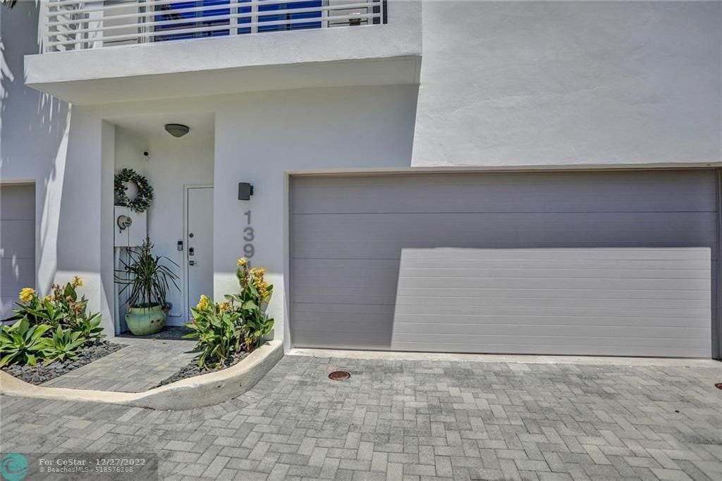 Foto principal - 1391 N Ocean Blvd