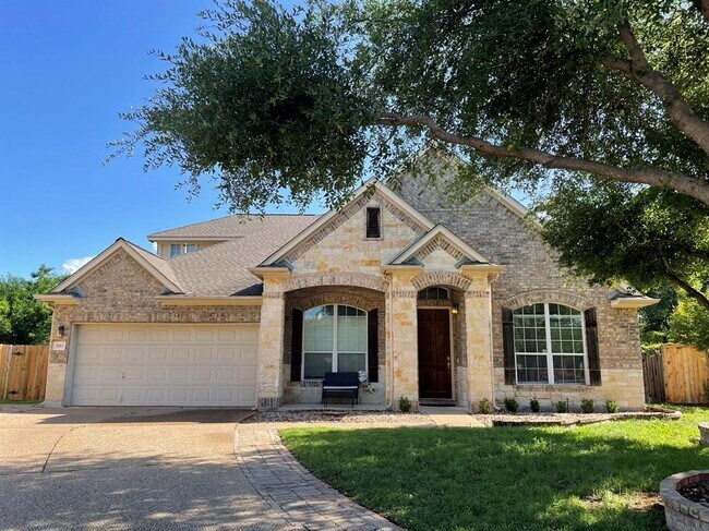 Building Photo - 3911 Winchester Dr