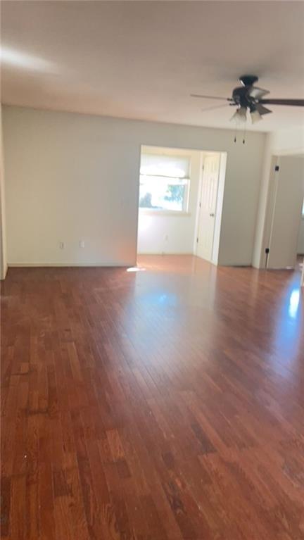 Foto del edificio - 10 Evans Ln